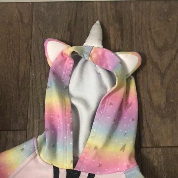 Girls rainbow sweater. - Picture 3 of 4
